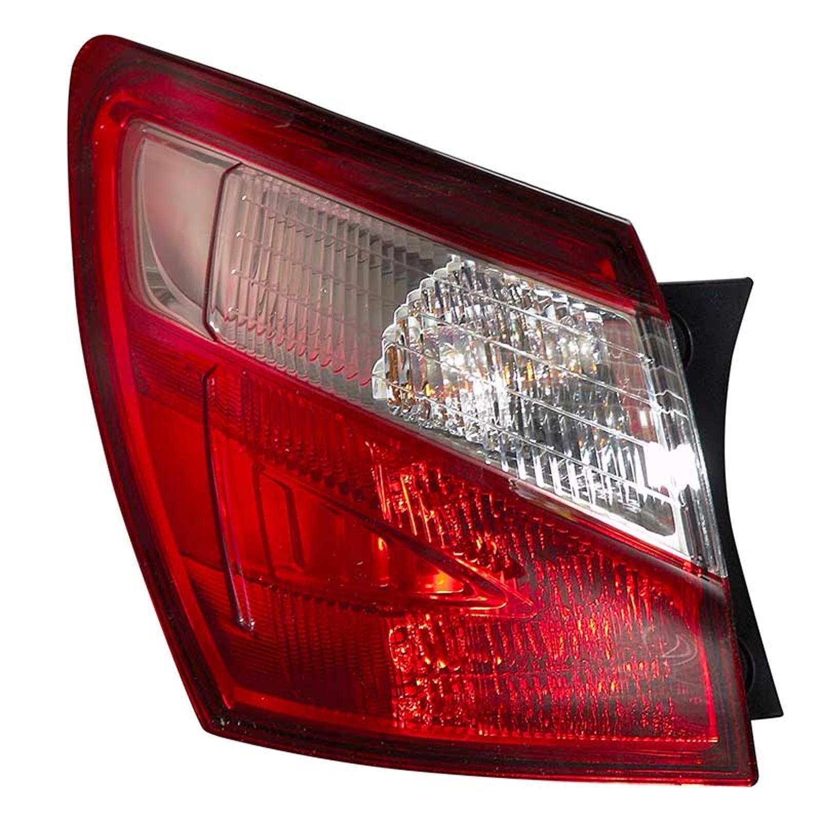 Fit s Nissan Qashqai J10 - Drivers Side Rear Lamp Tail Light - RIGHT O/S 07  10